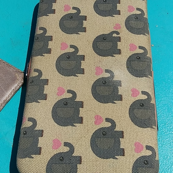 Wallet - Picture 3 of 4